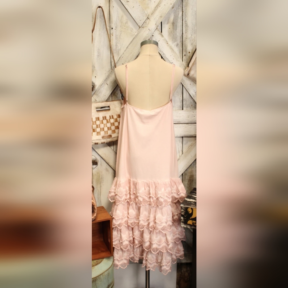 A Rare Bird Ruffle Slip Dress 🩷 - Picture 2 of 14
